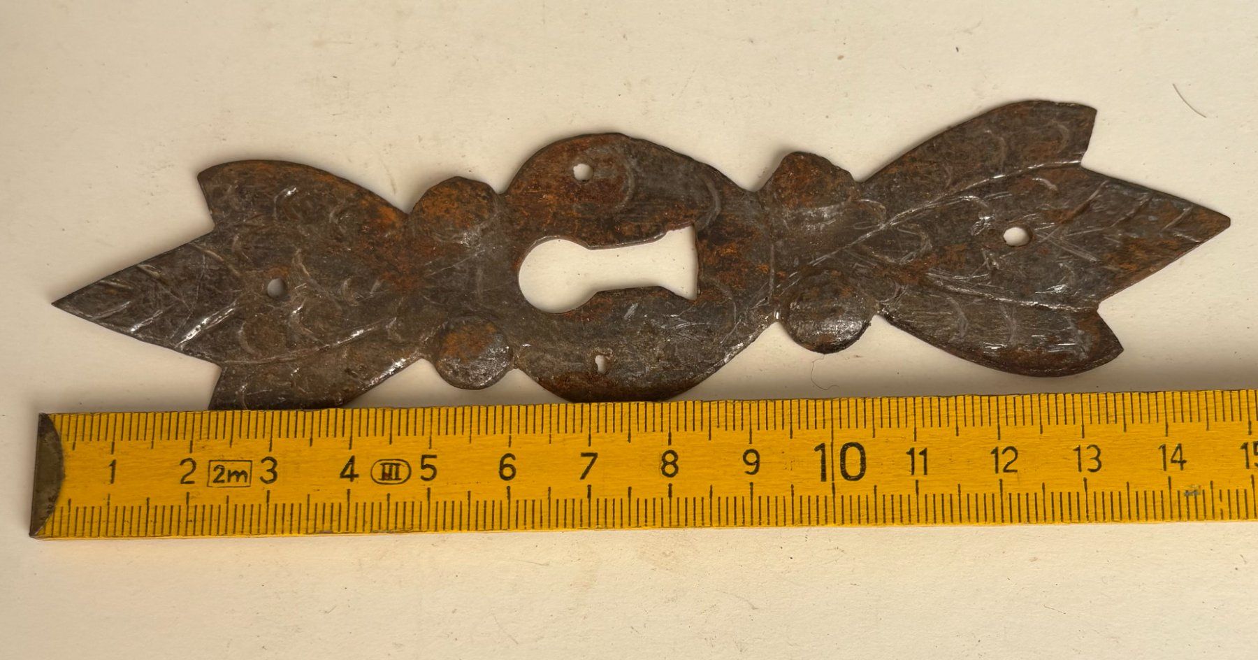 Ferramenta: VINTAGE SCHLÜSSELLOCH BLECH – Difettoso da Ostermundigen venduto da wini63 2