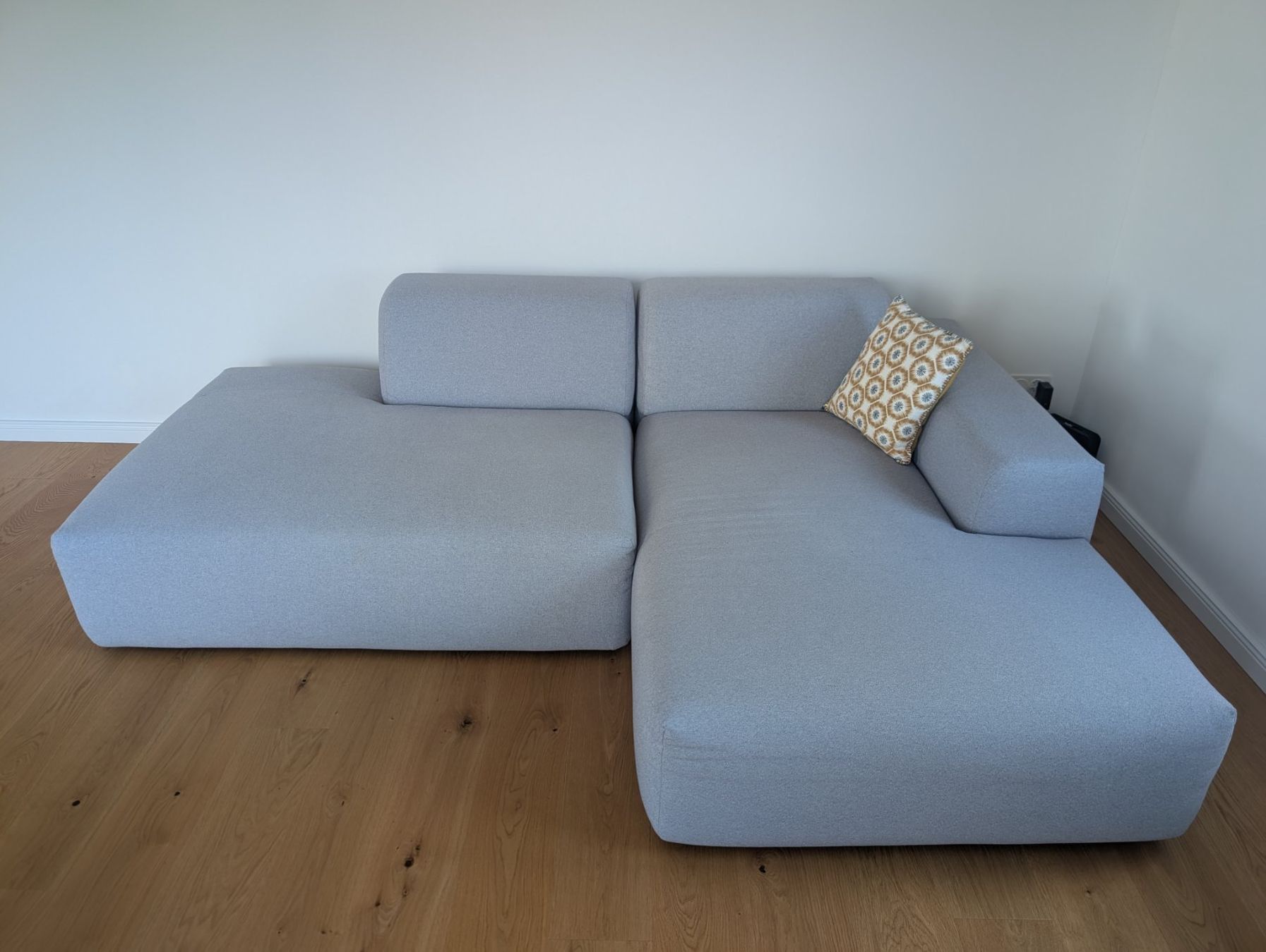 MYCS Sofas: MYCS Designer Ecksofa – Gebraucht aus Zürich von grobd 2