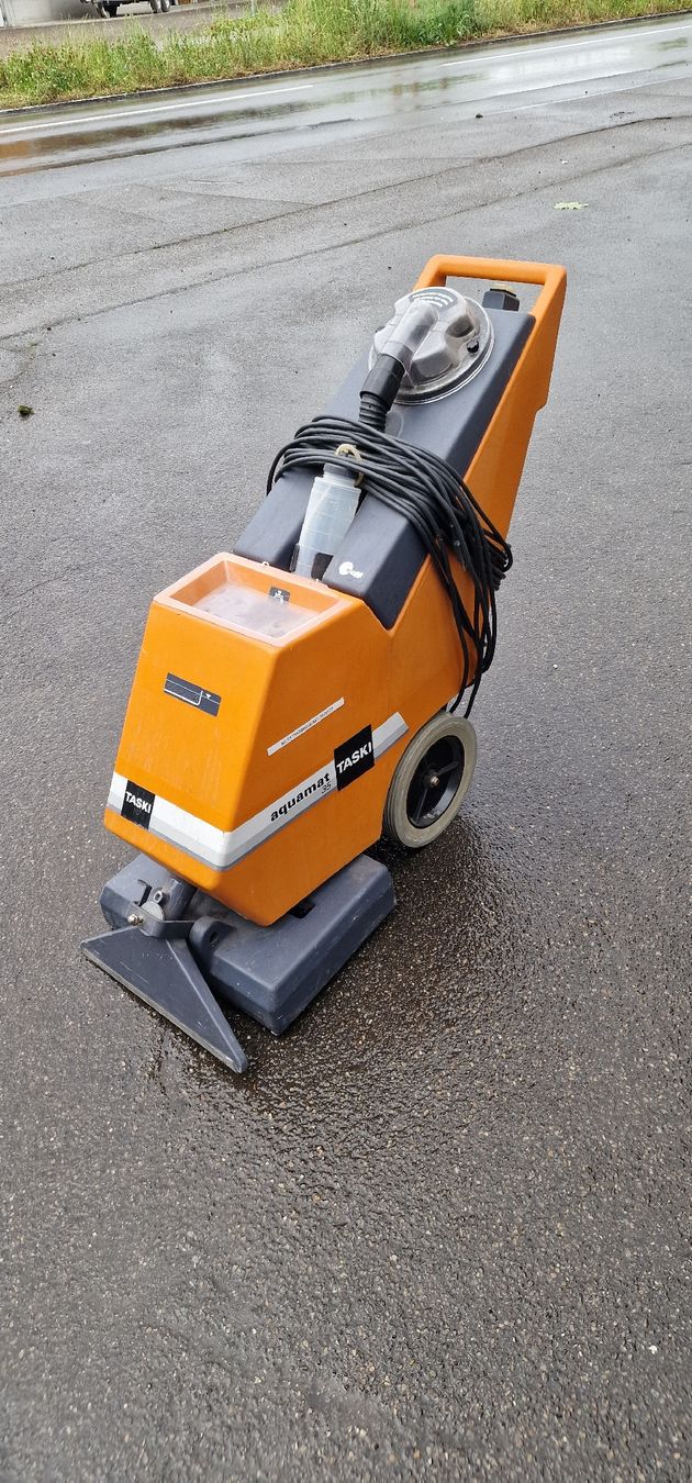 Toutes les machines: TASKI Aquamat 35 – D'occasion à Tagelswangen par Axel_36