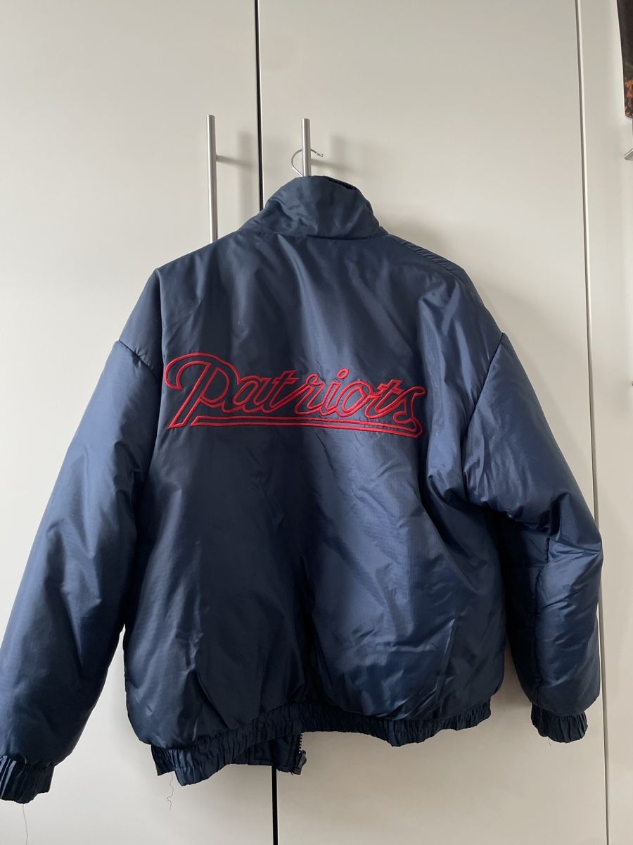 NFL Giacche: reversible NFL Patriots Winter/ Übergangsjacke, size L – Usato da Biberstein venduto da koempossible 1