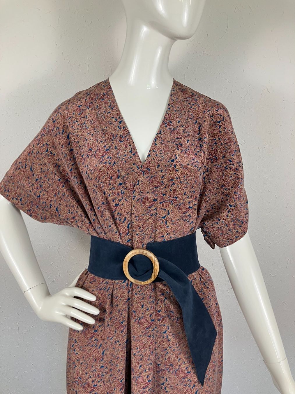 Robes: Frangipanee Seidenkleid Gr.M – D'occasion à Laupen ZH par kar_lfz6 2