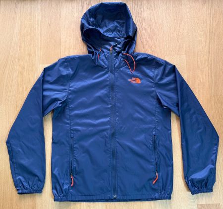 Veste The North Face. coupe-vent taille S. très bon état