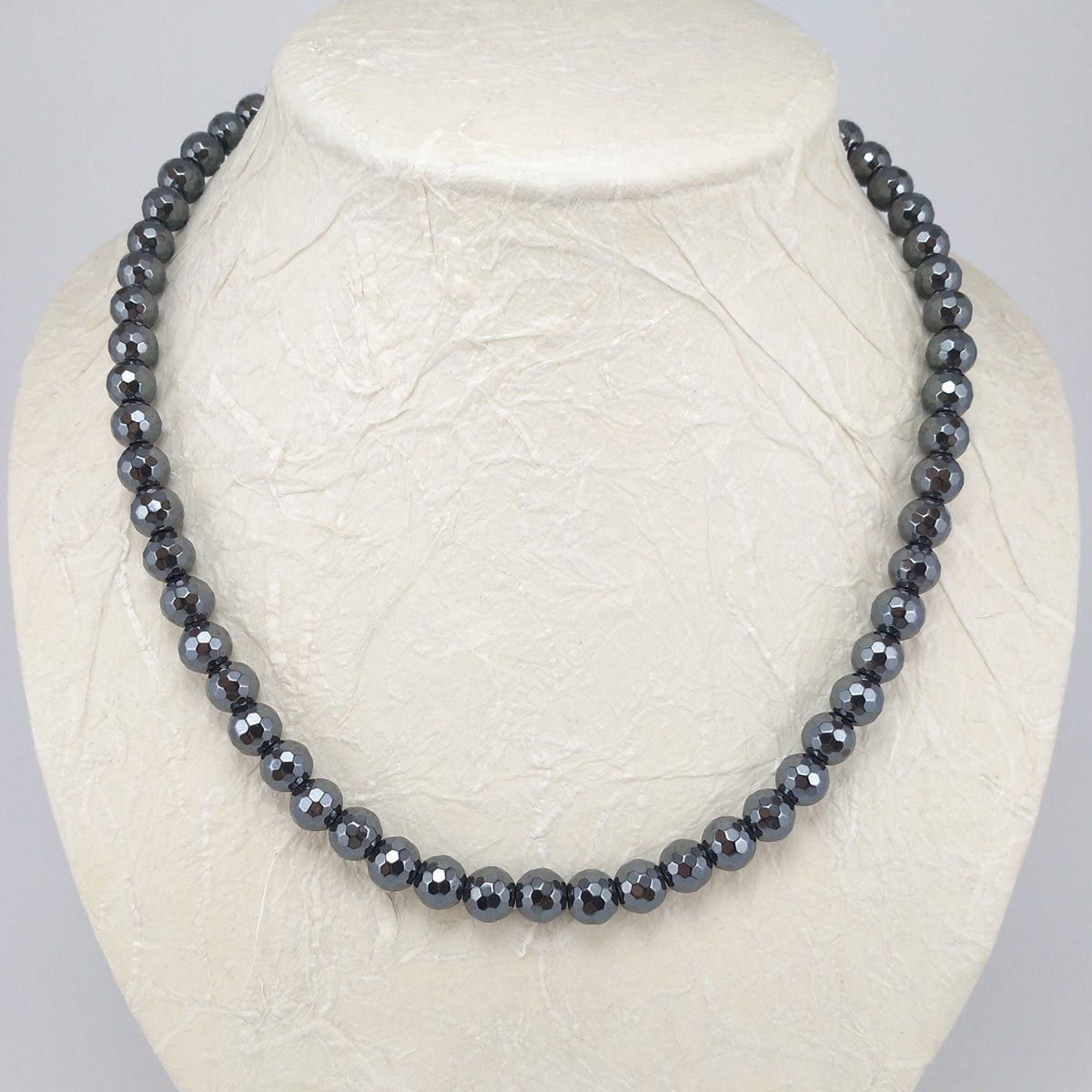 Catenine: Hämatit Halskette (facettiert) – Nuovo e nell'imballaggio originale da Meilen venduto da Byrd-bijoux