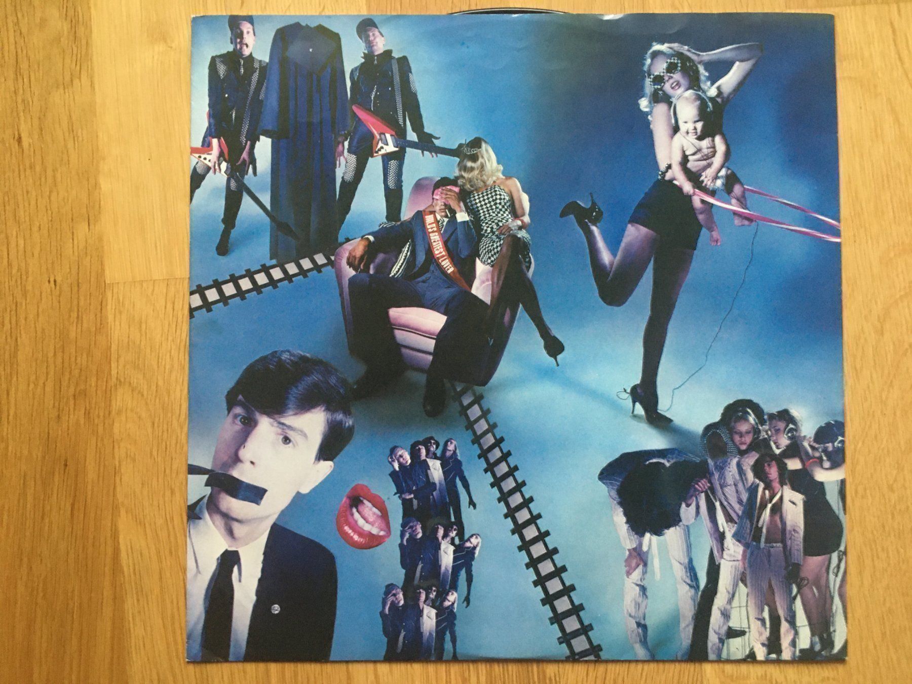 Dischi in vinile: Cheap Trick – All Shook Up Label: – Usato da Uster venduto da mojorisin01 3