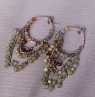 boucles d'oreilles en perles fantaisie d'occasion