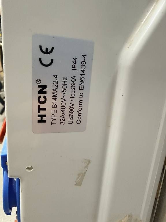 Elettrotecnica: Tableau électrique chantier provisoire 32A – Usato da Bussigny venduto da mdu_y7pk 1
