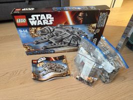 LEGO Star Wars 75105 Millennium Falcon