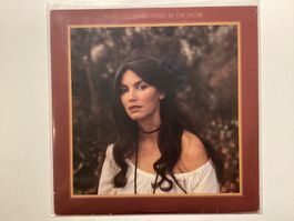 Emmylou Harris LP - Roses In The Snow