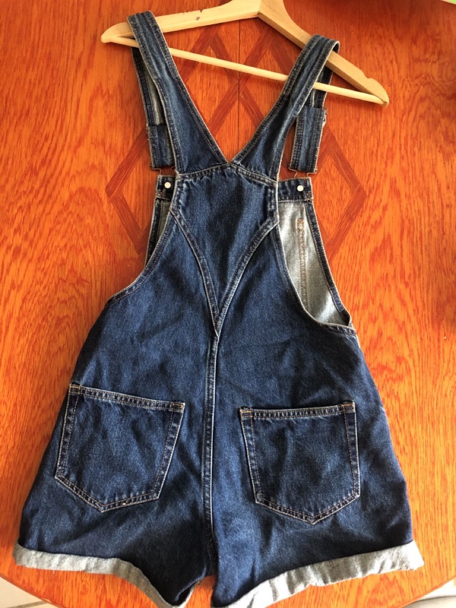 Pull&Bear Jeans: Salopette PULL&BEAR  courte – Neuf (Voir description) à Etoy par lui_7mth 2