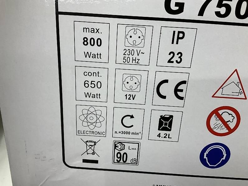 Generatori di corrente: Benzin Stromerzeuger "Generator G750" (Neu) – Nuovo e nell'imballaggio originale da Altdorf UR venduto da Walhalla59 3