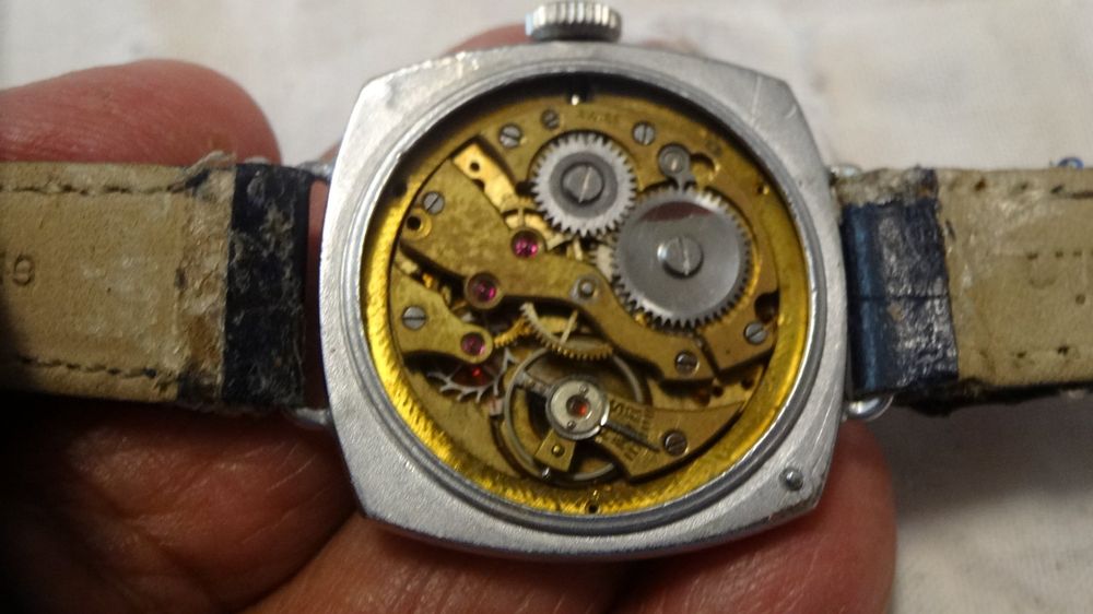 Orologi: ANTIK HERREN CHRONO SECONDEN UHR,HANDAUFZEUG.LÄÜFT--30X30MM – Usato da zürich venduto da ahmad01 5