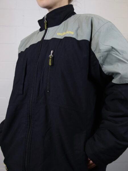 Adidas Giacche: Vintage Adidas Winterjacke | M-L – Usato da Widnau venduto da flottifetze 4