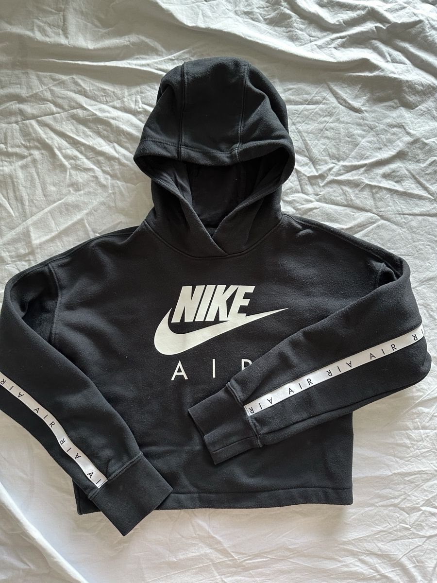 Nike Pullover & Sweatshirts: Sweat-shirt Nike – Neu (gemäss Beschreibung) aus Sion von nao_2cg5