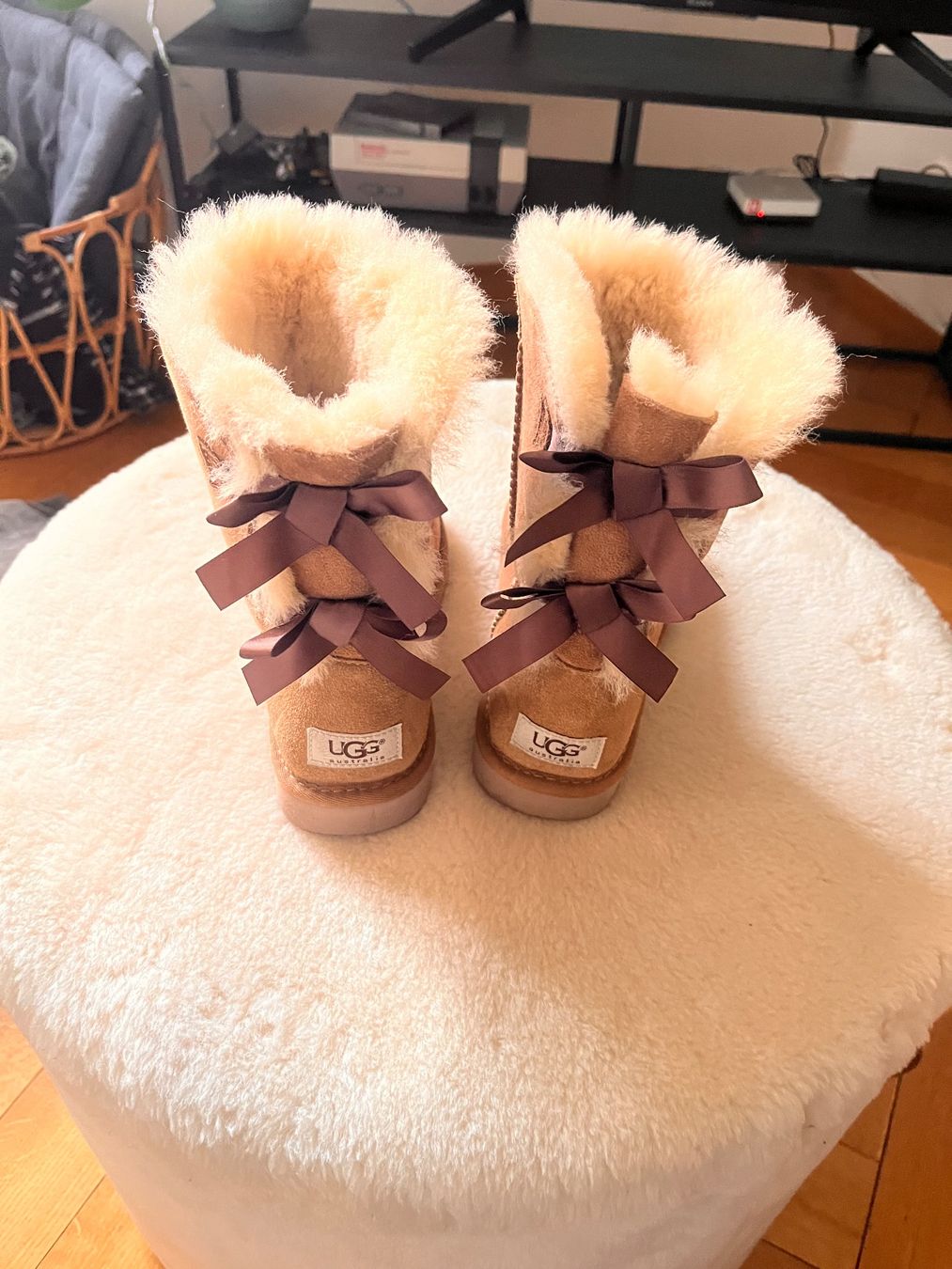 Ugg Scarpe da donna: UGG comme Neuve mise une fois – Usato da Lutry venduto da Lolo1600