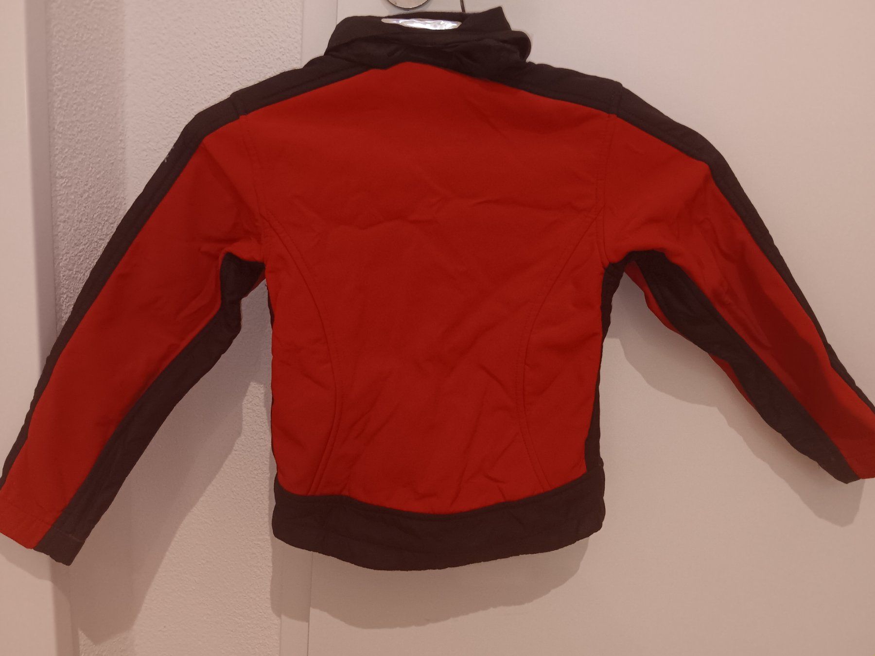 Giacche & Cappotti: Kinder Softshell Jacke,Gr.110/116 – Nuovo (secondo la descrizione) da Gelterkinden venduto da ram_5vkp 2