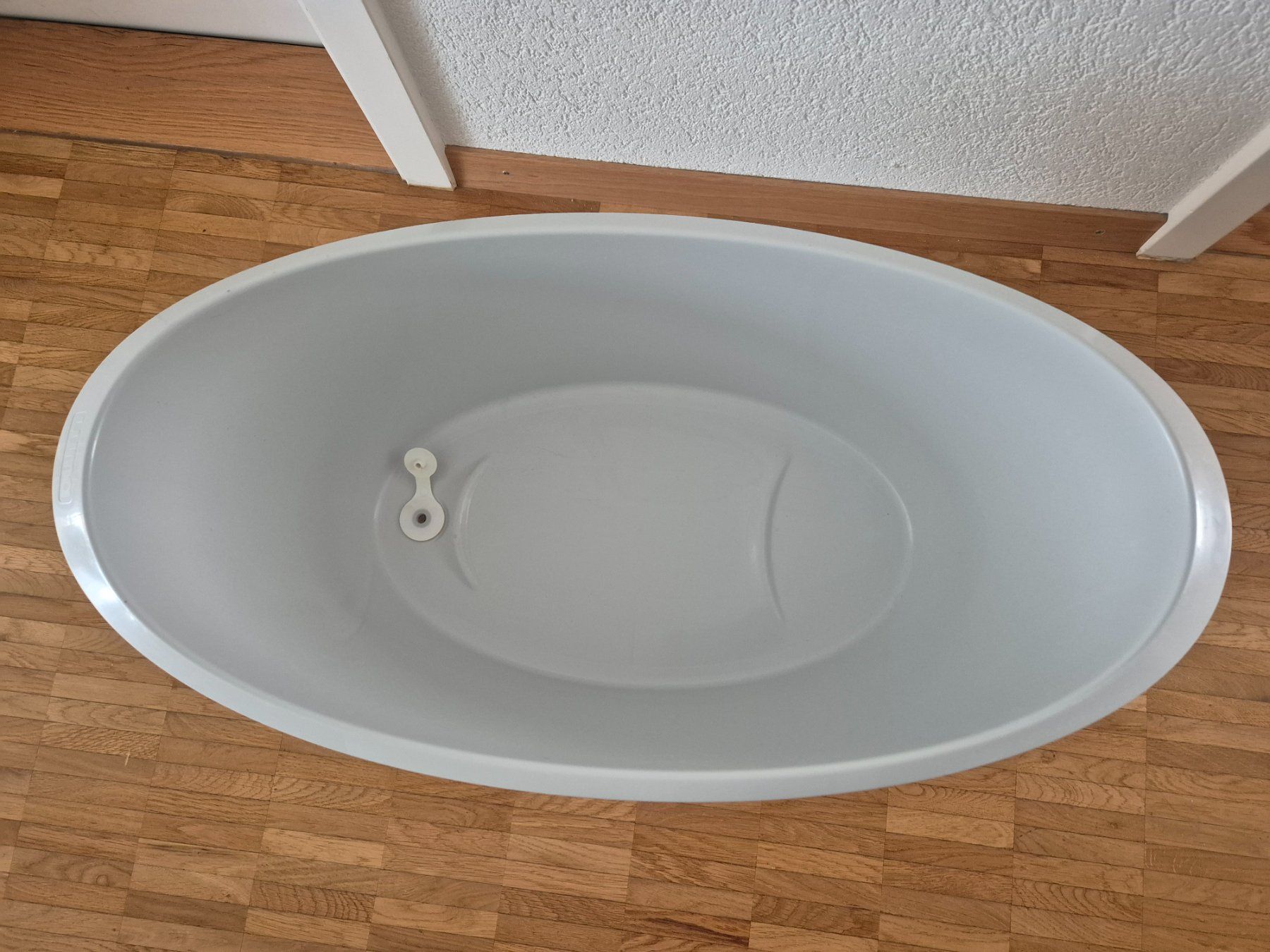 Luma Vasche da bagno: LUMA Baby Badewanne – Usato da Bern venduto da ipds 2