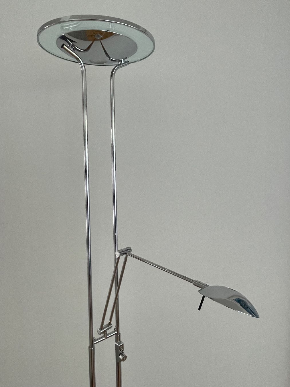 Lampade: Design Stehleuchte "ESP 1225-2" – Usato da Riehen venduto da mar_bp9g 1