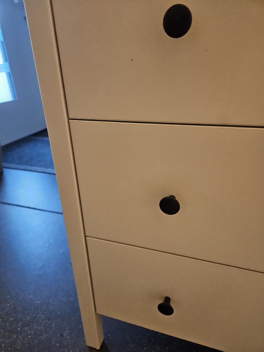 Commodes: Kommode weiss 3 Schubladen  – D'occasion à Anwil par tamoos 4
