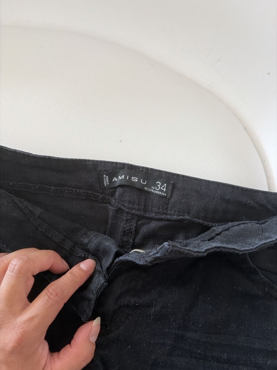 Hosen: Coole schwarze Jeans Shorts Gr. S /34 – Gebraucht aus Opfershofen TG von dan_nxk8 2
