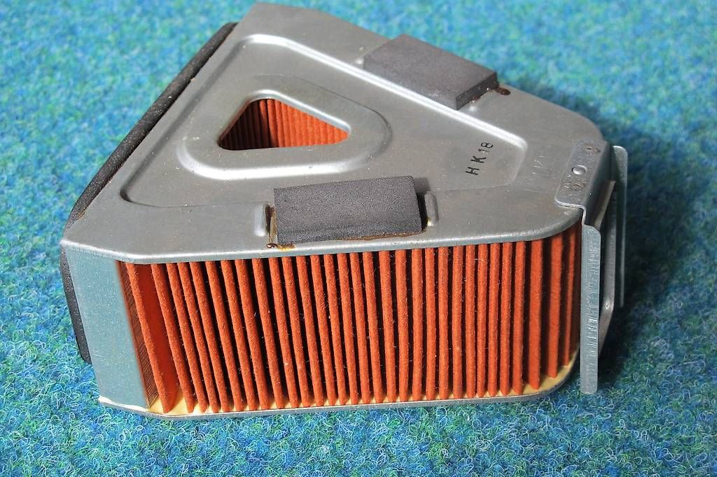 Honda Tutti i ricambio per moto: Honda VT250 Luftfilter NEU – Usato da Escholzmatt venduto da Rebikeling6182Ematt 5