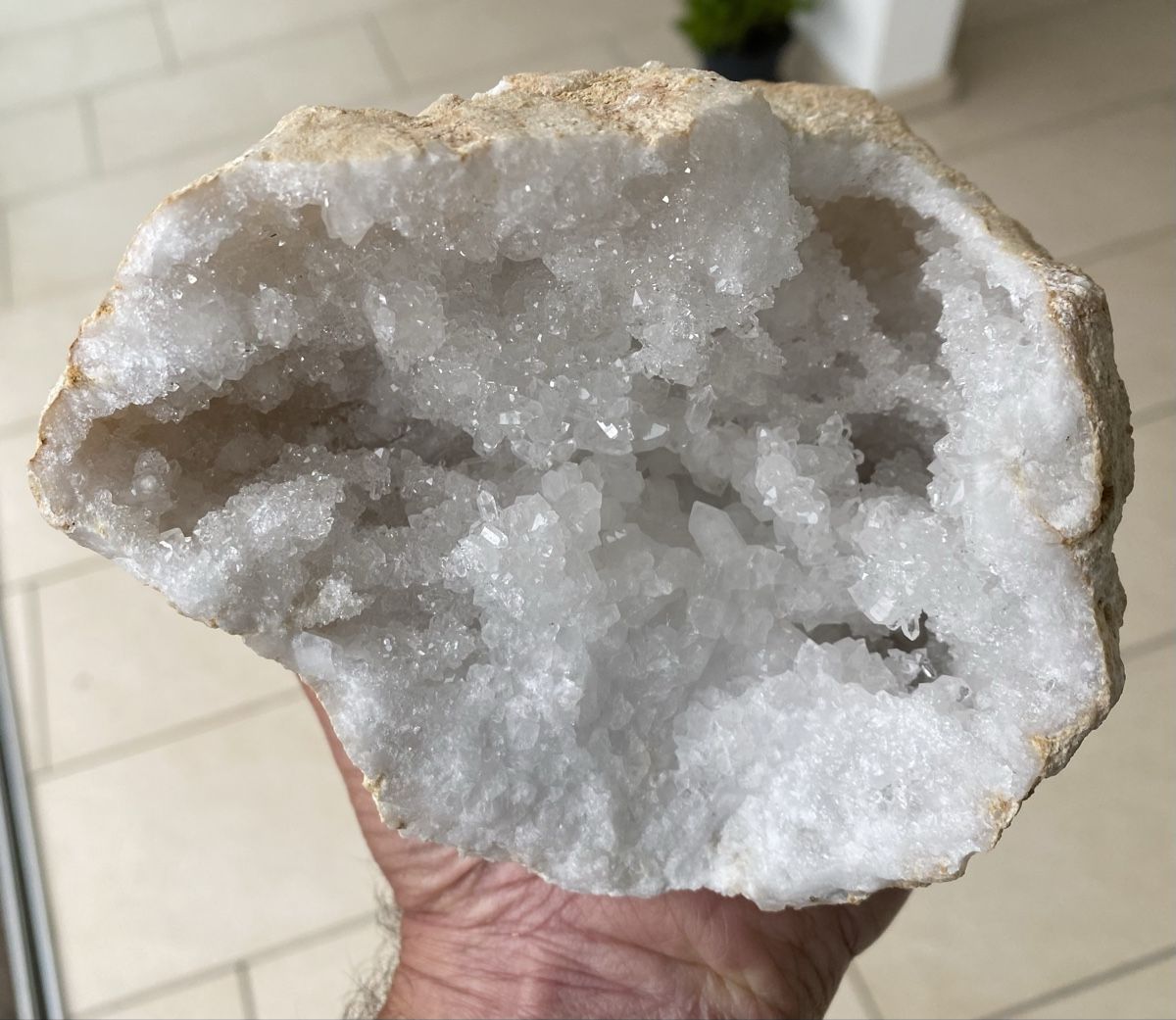 Mineralien & Heilsteine: Top grosse Quarz Geode  – Gebraucht aus Selzach von 321compac 2
