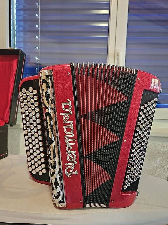 Musikinstrumente: Accordéon Piermaria  – Gebraucht aus Versegères von pab_rkq7 1