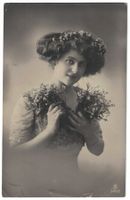 Romantik - Junge Dame mit Blumen