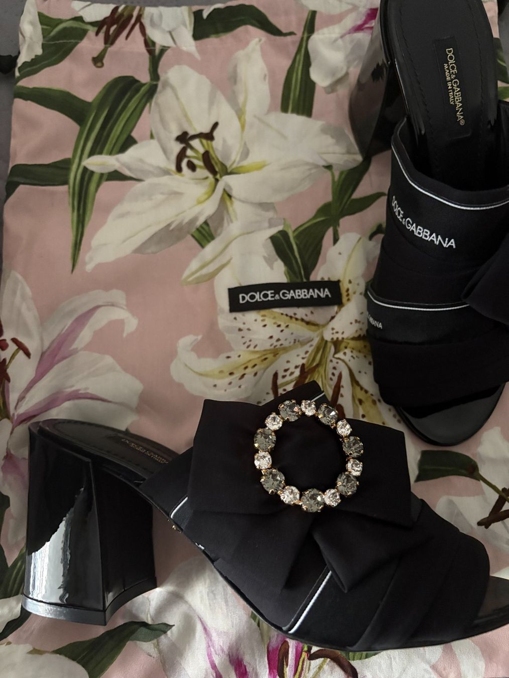 Dolce & Gabbana Scarpe da donna: Dolce & Gabbana mules noires P. 36 – Nuovo e nell'imballaggio originale da Plan les Ouates venduto da didi911 1