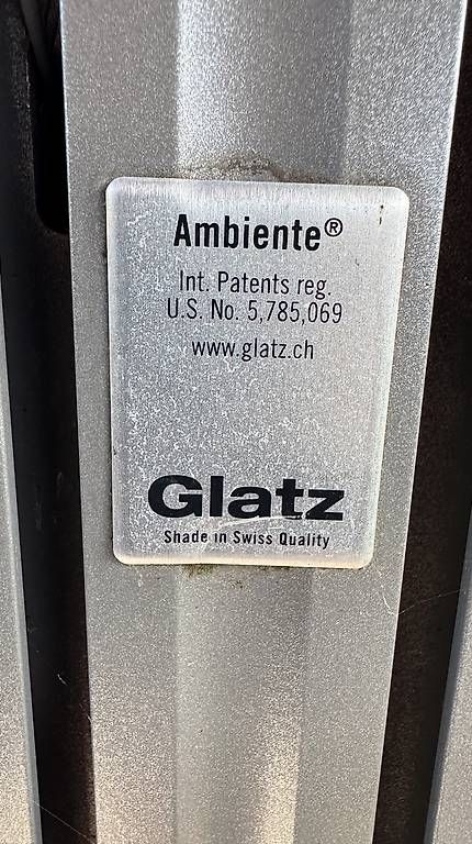 Glatz Parasols: Glatz Sonnenschirm 4x4 m – D'occasion à Thun par Bufalo 1