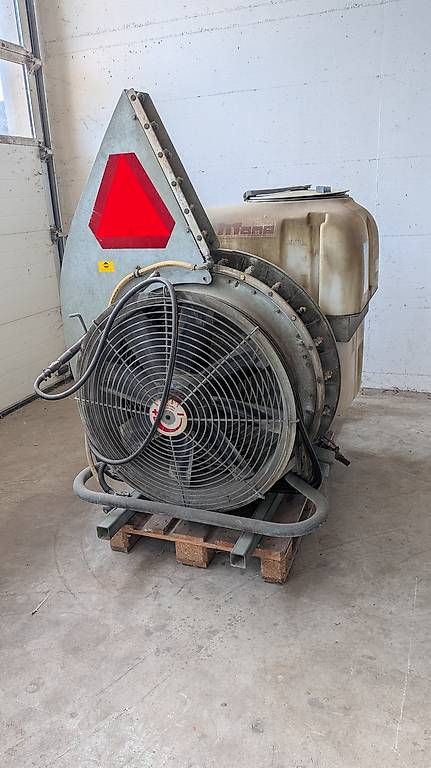 Tutte le macchine: Baumspritze Tifone 500L – Usato da Wilen (Gottshaus) venduto da mahi87 3