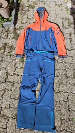 Dynafit Softshell Skitourenanzug Jacke und Hose blau orange 