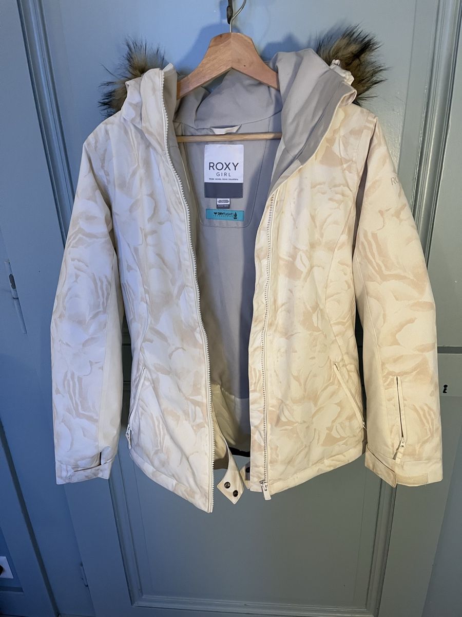 Roxy Vestes & Manteaux: Veste de ski ROXY taille 16 ans ado – D'occasion à Corcelles NE par mqu_dz2p