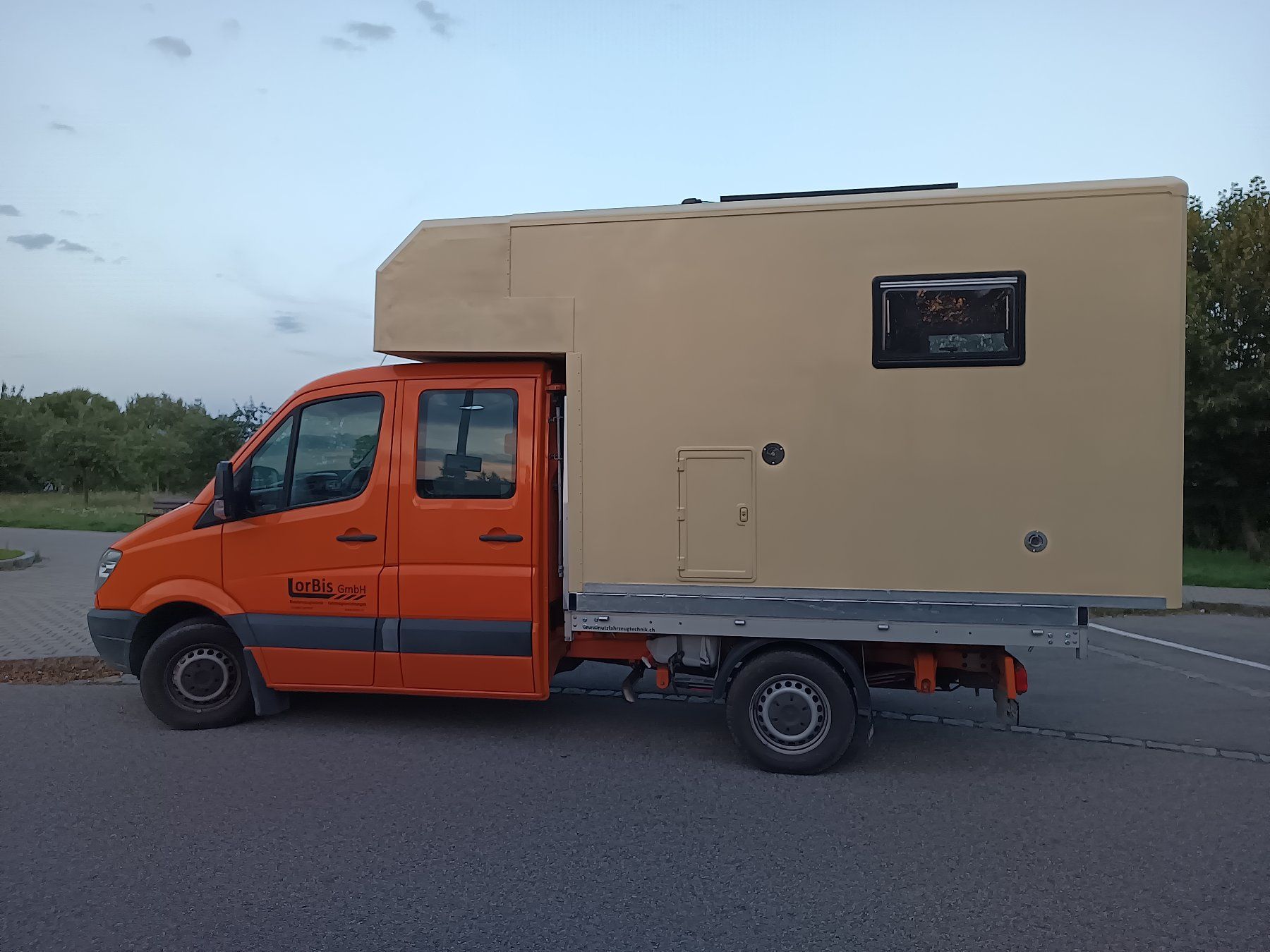 Mercedes-Benz Camping Fahrzeuge: Wohnkabine 40mm isoliert mit oder ohne Sprinter – Gebraucht aus Seedorf UR von xaveri123