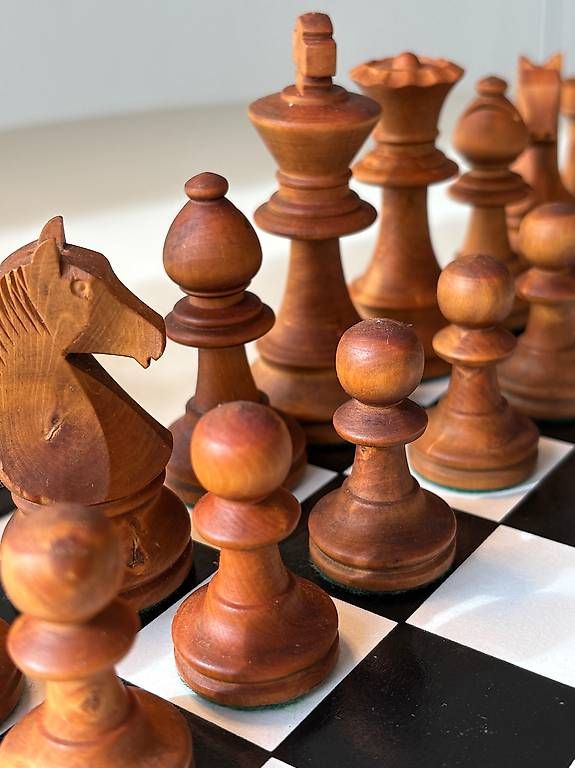 Giochi: Schachfiguren Staunton – Usato da Adligenswil venduto da Johnsepia 2