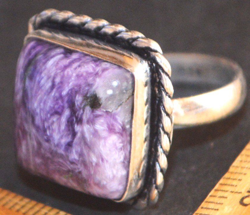 Anelli: Ring L-5133– Charoit Grössenverstellbar – Nuovo e nell'imballaggio originale da Goldiwil (Thun) venduto da han_v5b7