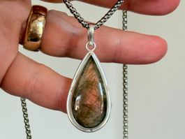Collier vintage avec pendentif pierre Labradorite