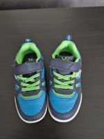 Turnschuhe Gr 28
