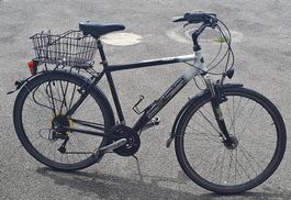 Einfaches Tourenrad 24 Gänge