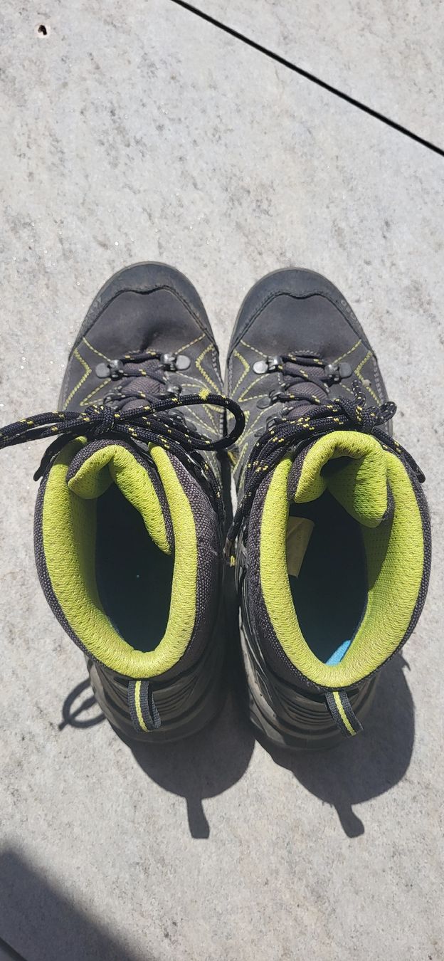 Lowa Herrenschuhe: LOWA Wanderschuhe, Grösse 42. – Gebraucht aus Baar von Anta09 2