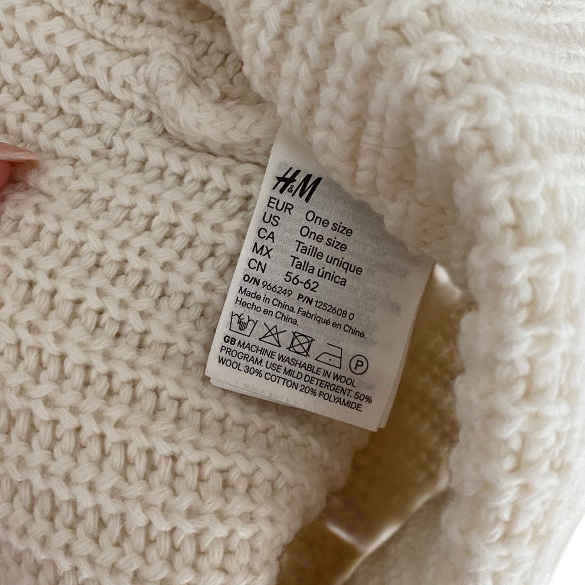 H&M Copricapi, berretti & cappellini: H&M Beanie – Nuovo (secondo la descrizione) da Bonstetten venduto da zweitihand.shop 2