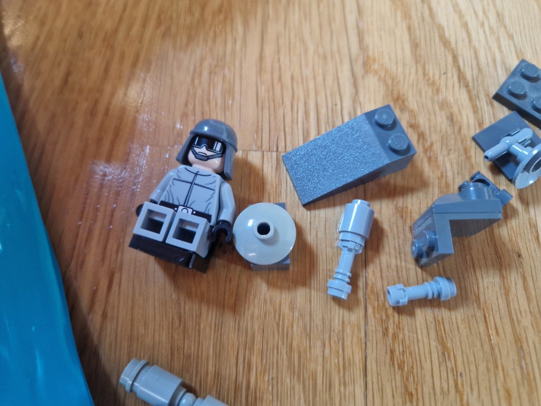 Lego Baukästen: lego starwars AT-ST : Set 7657 – Gebraucht aus Bernex von Mardone 4