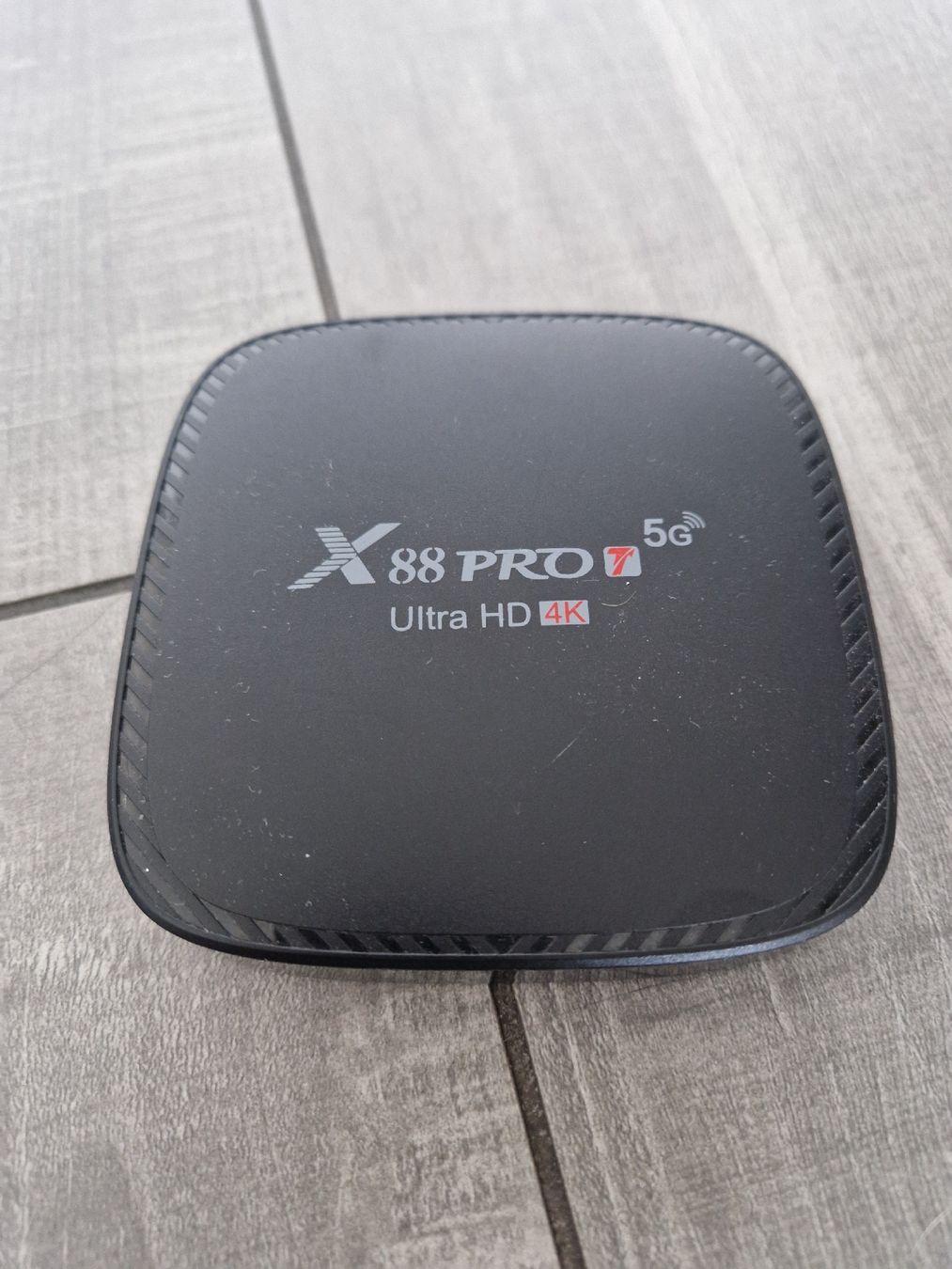 Sistemi audio & multimediali: Boîtier Android TV X88 PRO Ultra HD 4K – Usato da Petit-Lancy venduto da Weetabix