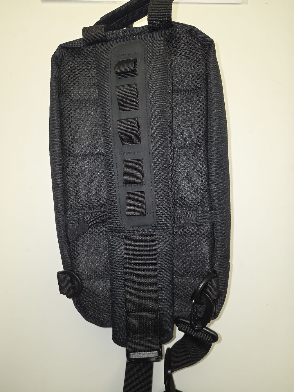 Zaini: Schwarze Taktische Sling Bag – Nuovo (secondo la descrizione) da Rüti zh venduto da zae_sdd9 2