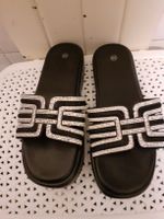 Damen Pantoletten schwarz mit Glitzer Grösse 39 