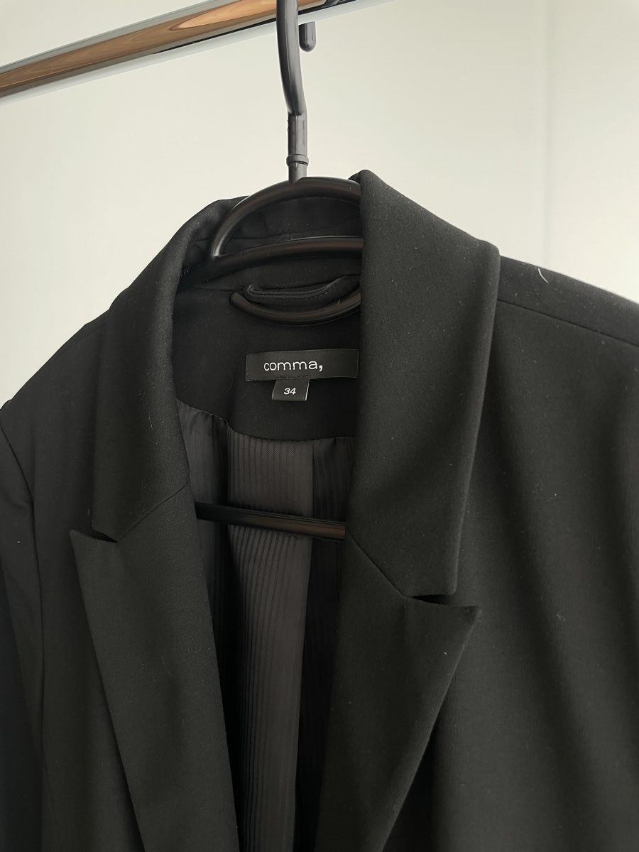 Comma Completi & Tailleur: Comma - klassischer schwarzer Blazer Gr. 34 – Usato da Chur venduto da jol_5phn 1