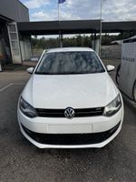 VW Polo 1.2 TSI, Jg. 2011, 212000 km, 8-fach bereift