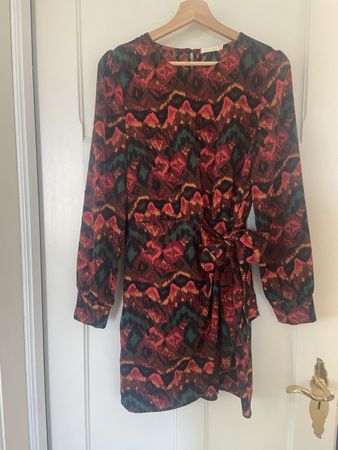 Kleid Lii&Lii gemustert mit Bindegurt, Grösse M
