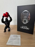 Richard Orlinski Gorilla Figur schwarz rot gebraucht