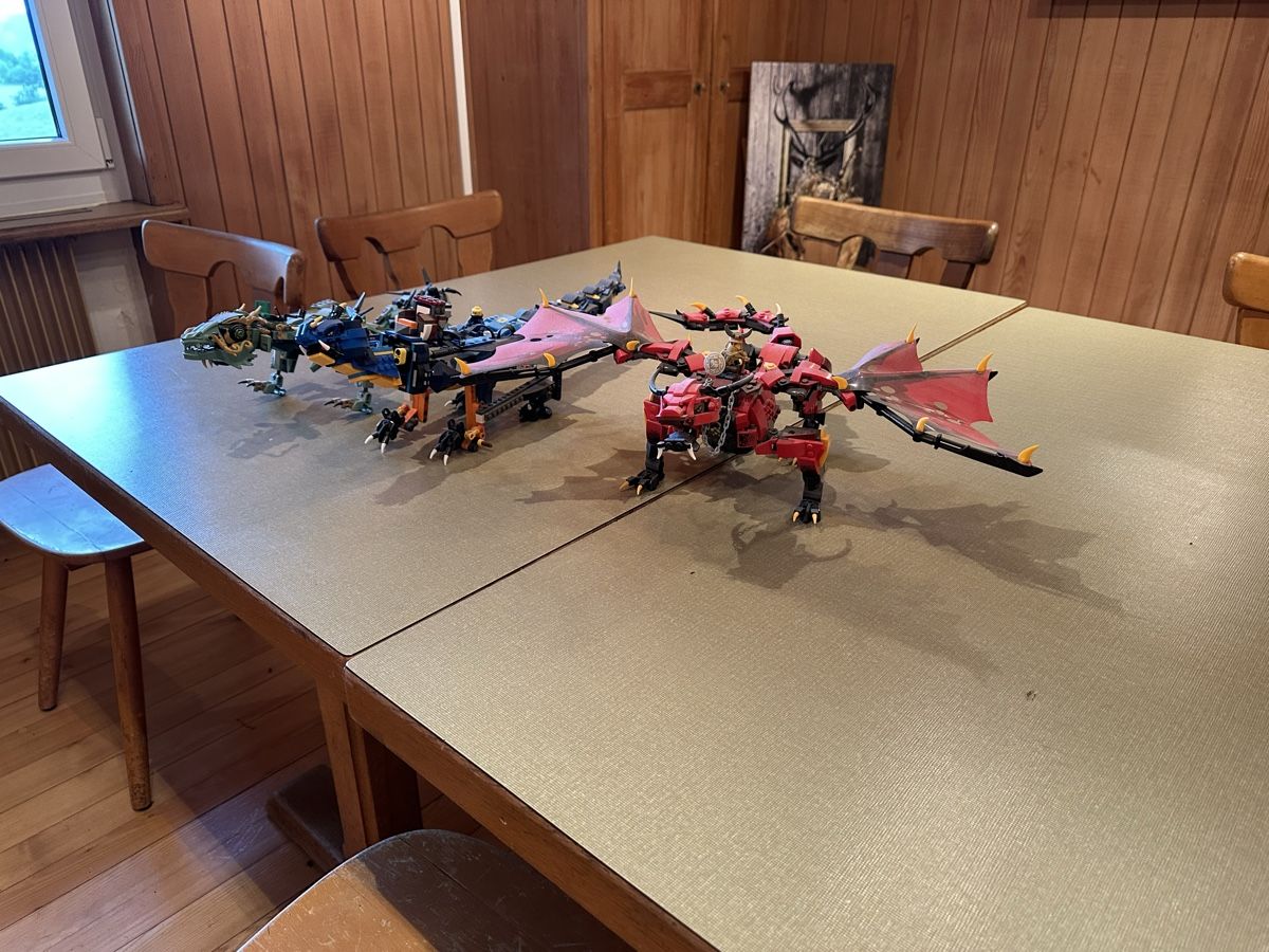 Lego Statuette: LEGO Ninjago Drachen  – Usato da Farnern venduto da Nalanik