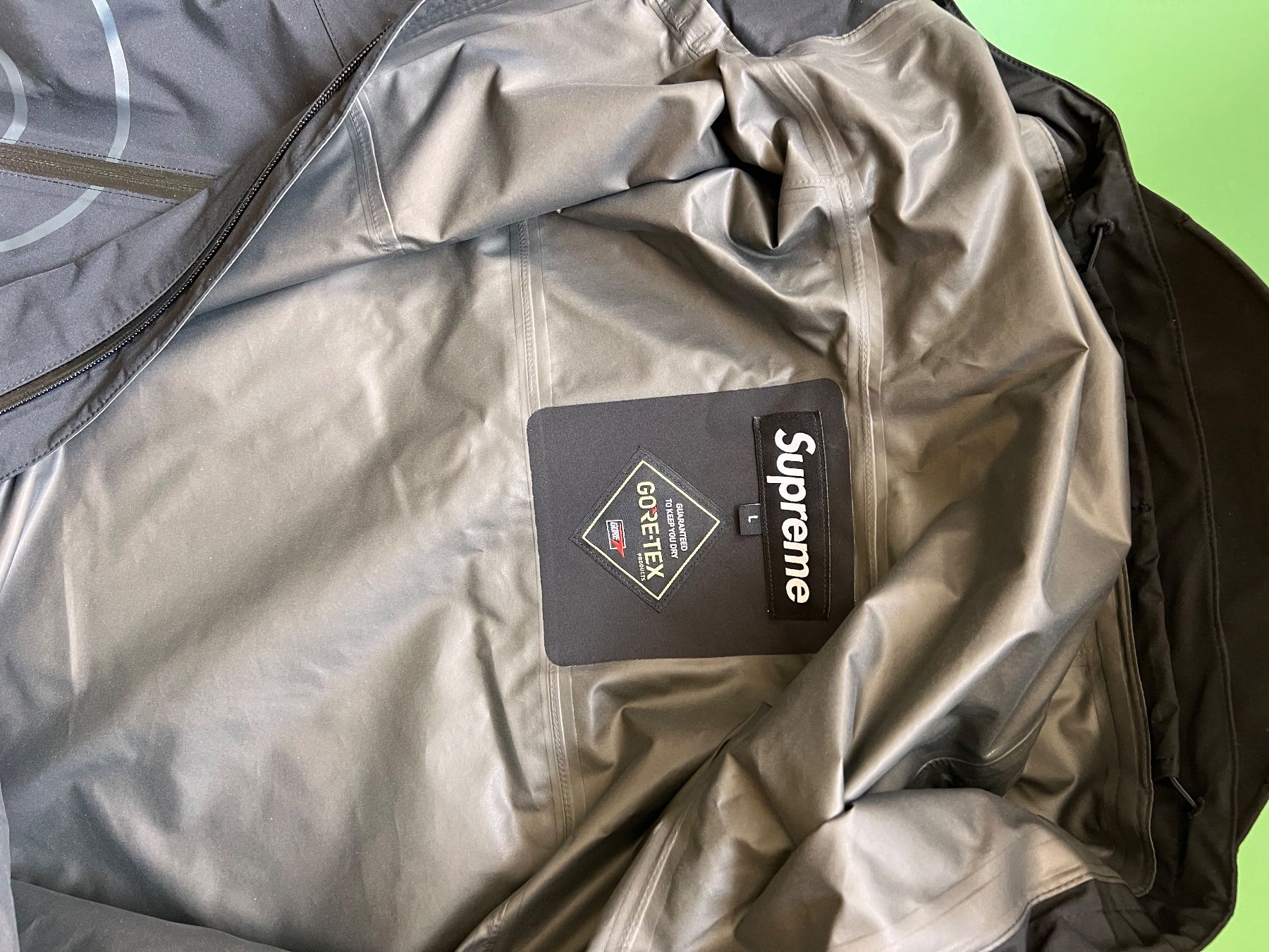 Tute: Tuta GORE-TEX PACLITE® Suit supreme – Nuovo e nell'imballaggio originale da Novazzano venduto da sam_l5yk 5